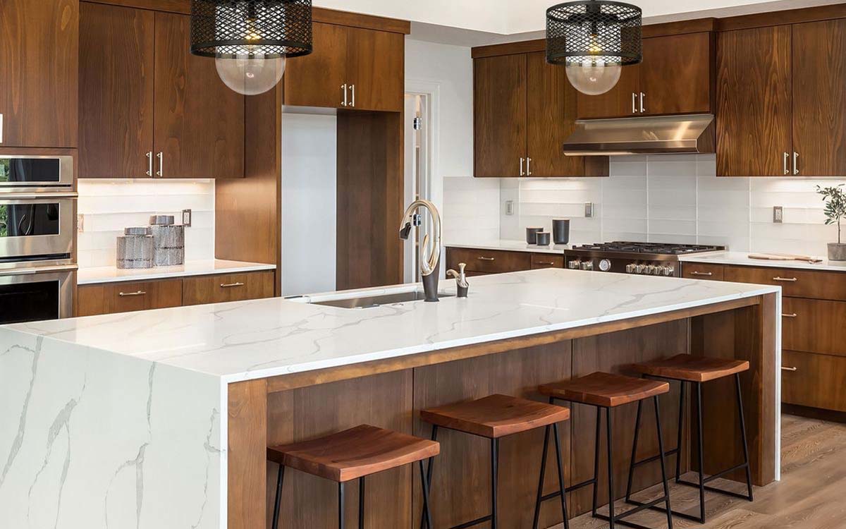 Home Kitchens in Kampala Uganda. Uganda's leading wood furniture design and kitchen cabinets companies: contractors, suppliers, manufacturers and installers of kitchen cabinets in Kampala Uganda, East Africa. Kitchen Cabinets Uganda. kitchencabinetsug.com