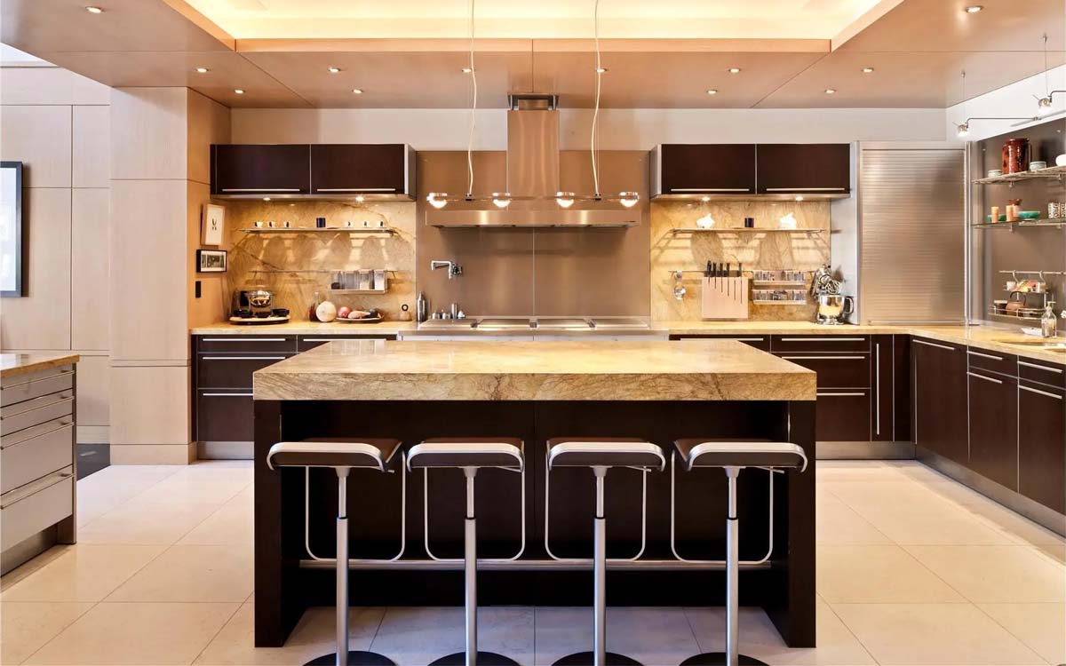 Luxury Kitchen Interior Design in Kampala Uganda. Uganda's leading wood furniture design and kitchen cabinets companies: contractors, suppliers, manufacturers and installers of kitchen cabinets in Kampala Uganda, East Africa. Kitchen Cabinets Uganda. kitchencabinetsug.com
